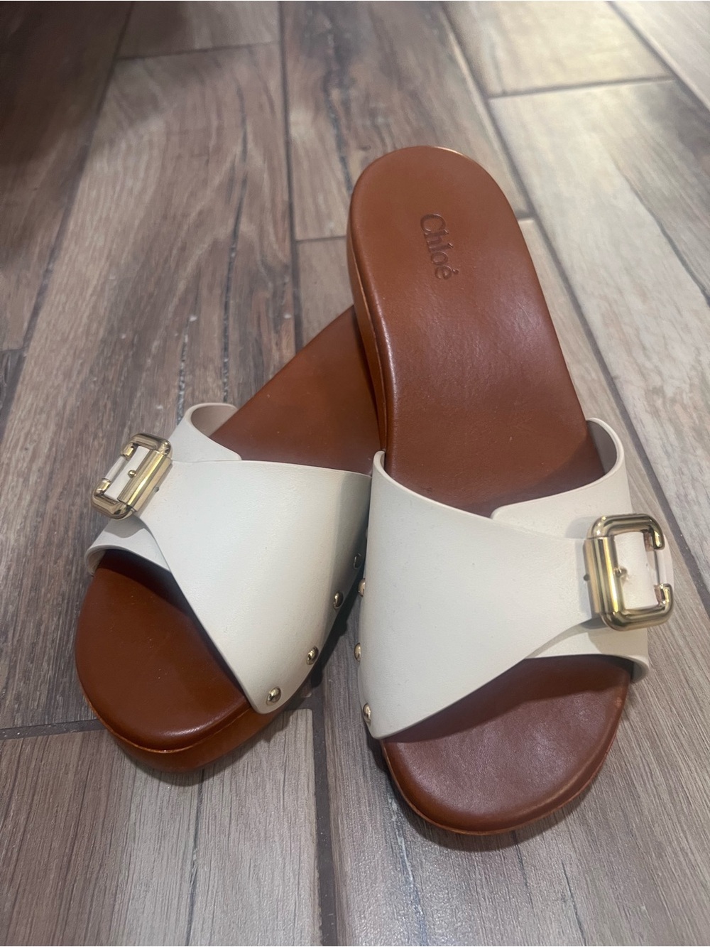 Chloé White Leather Slide Sandals with Gold Buckles